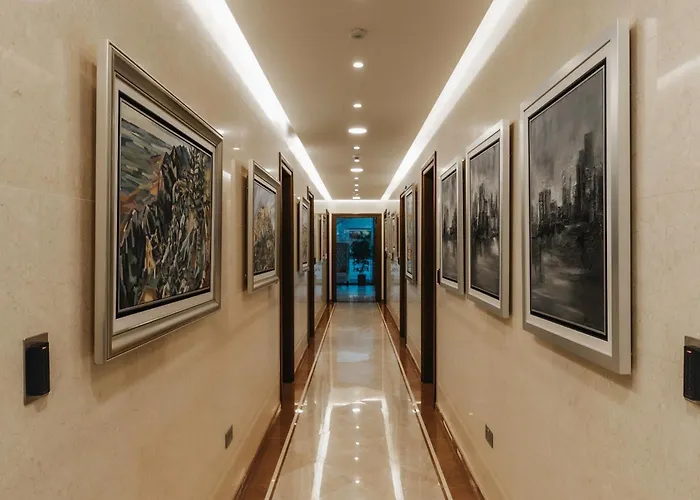 アパート 16 Executive ニコシア